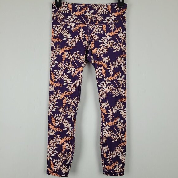 Fabletics Define Mid-Rise Capri Crop Leggings Arcadia Purple Floral Print - Picture 2 of 7